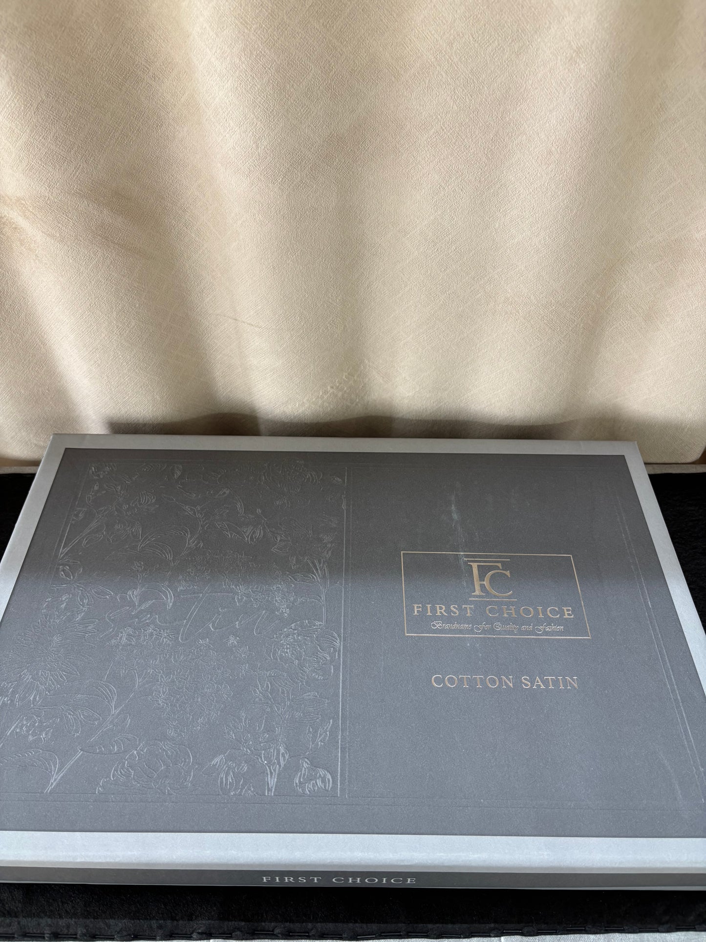 Turkiškas 6 dalių patalynės komplektas ,,KARLIS””