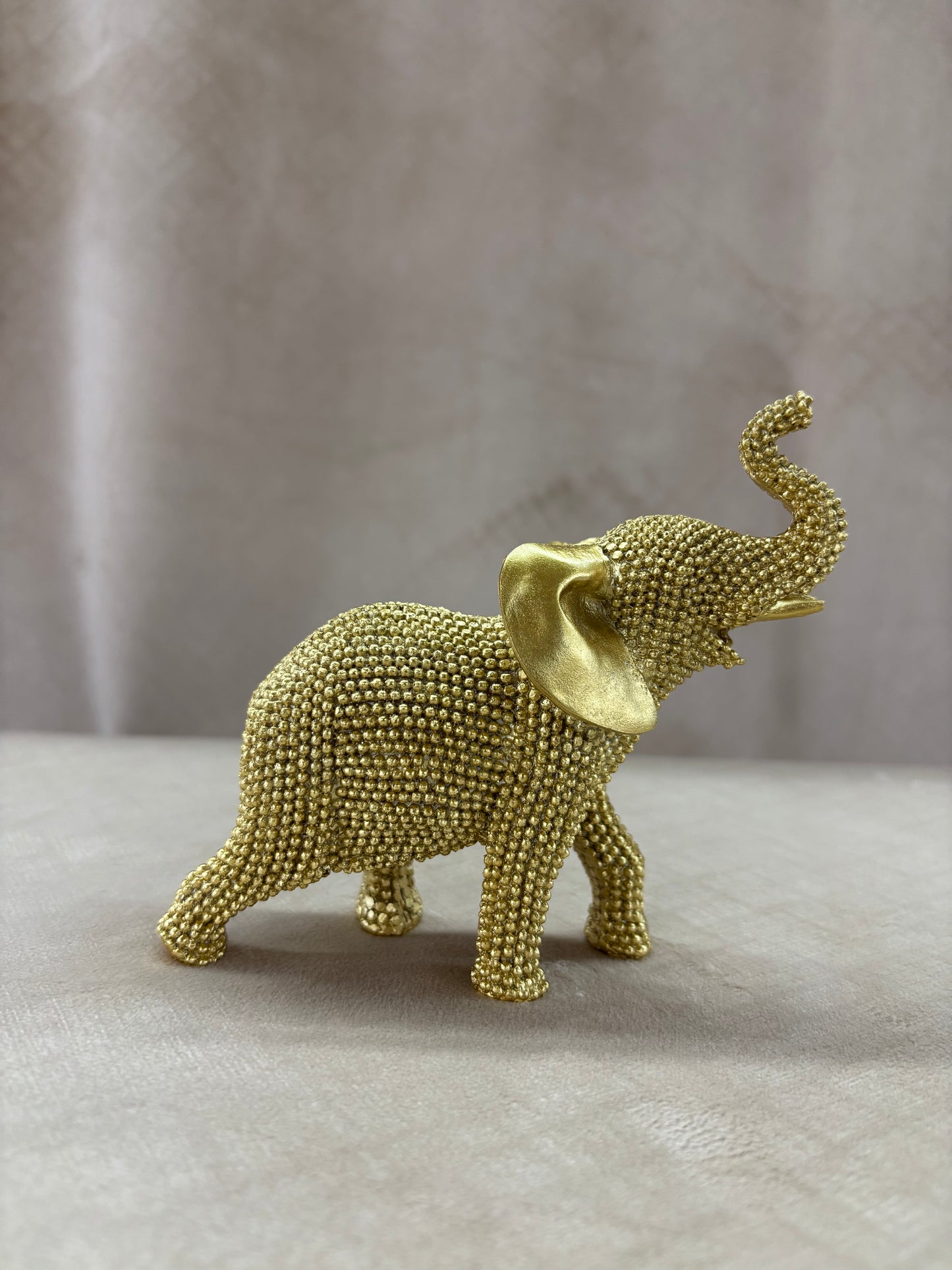 Stalo dekoracija - drambliukas