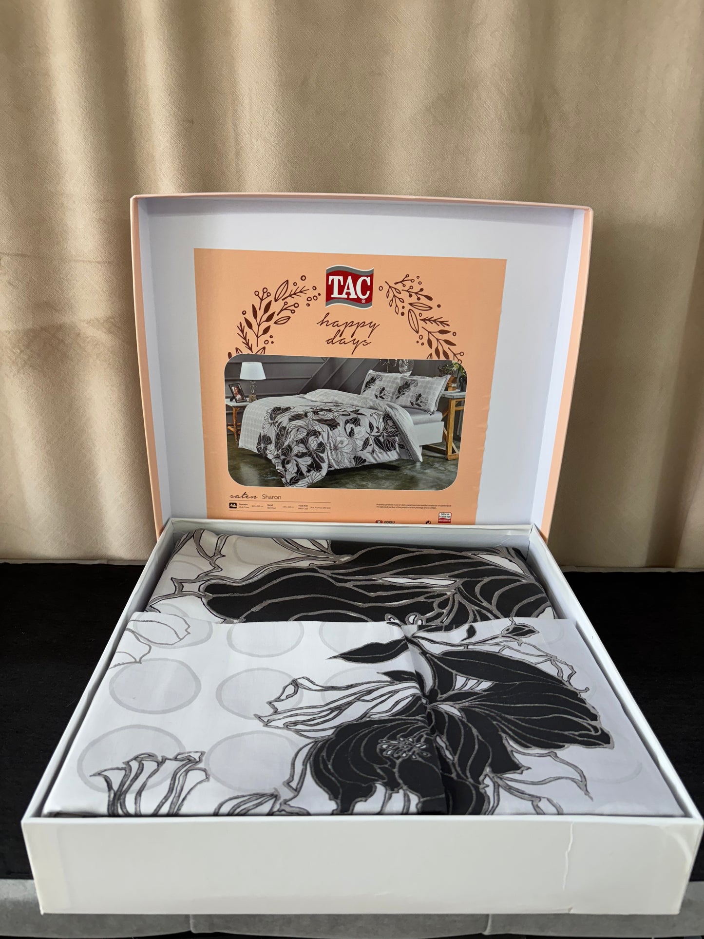 Turkiškas 4 dalių patalynės komplektas