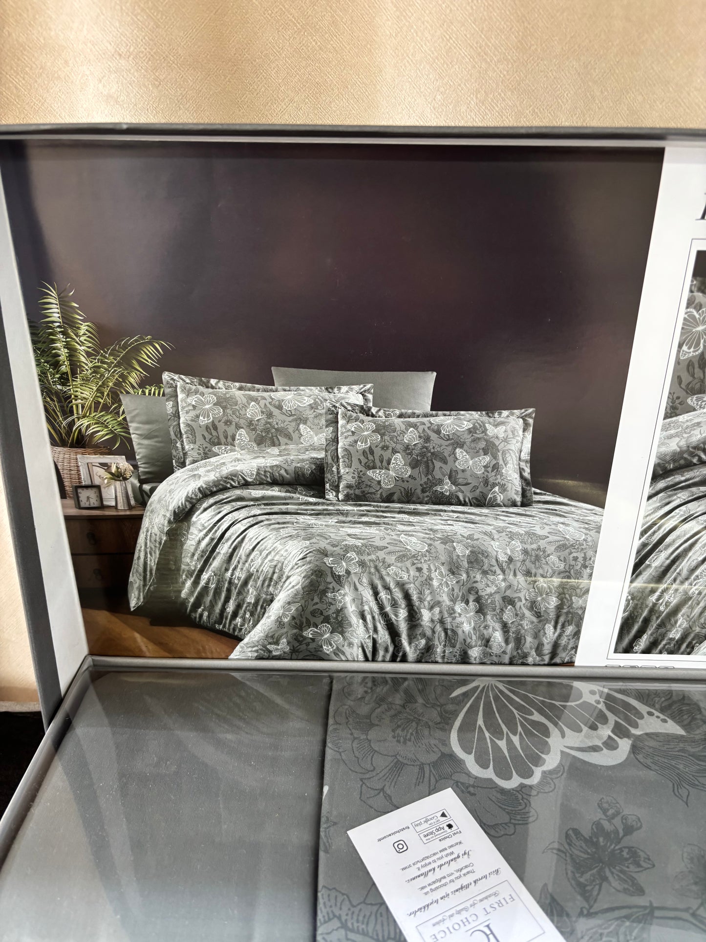 Turkiškas 6 dalių patalynės komplektas ,,KARLIS””