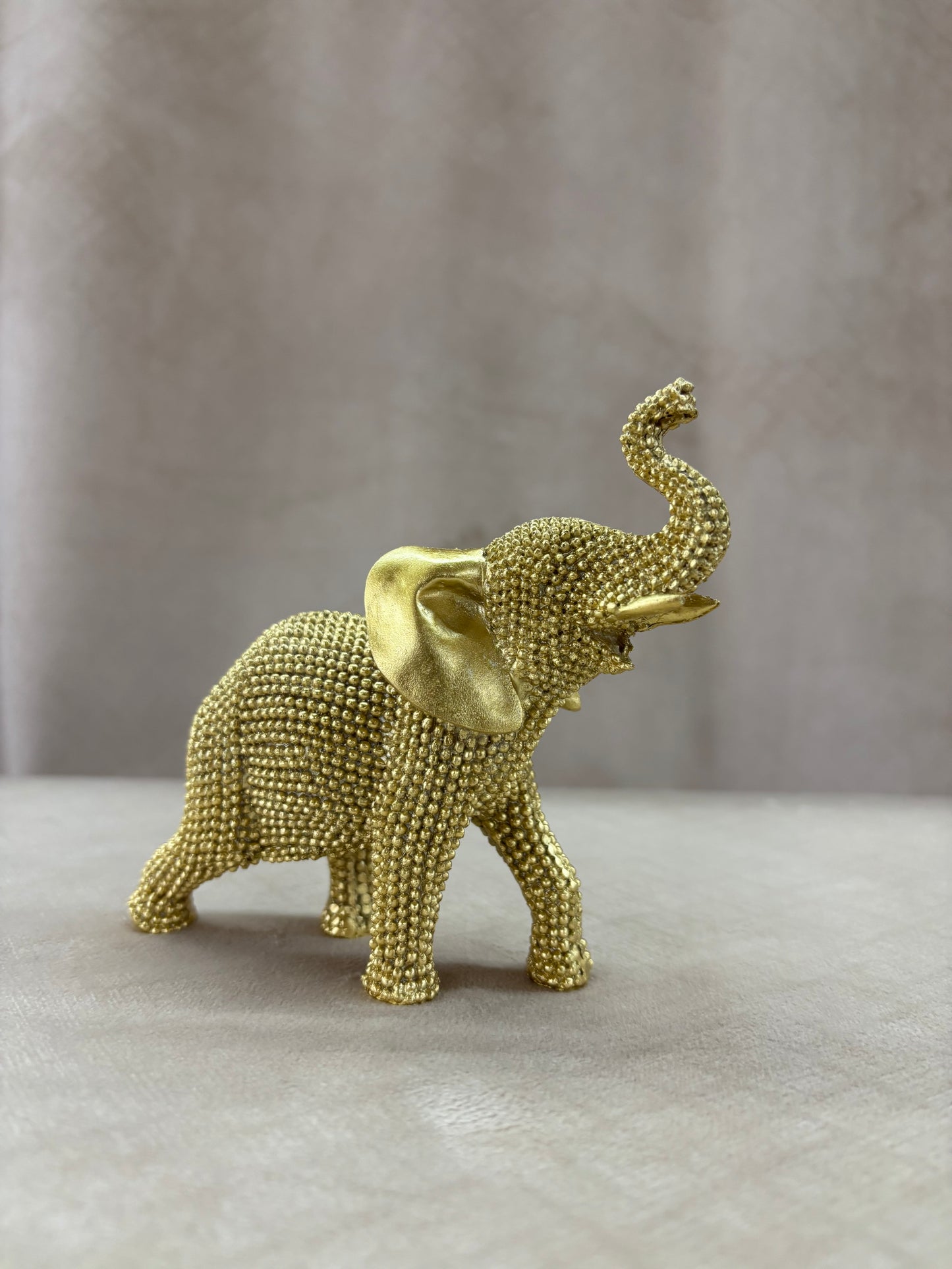 Stalo dekoracija - drambliukas