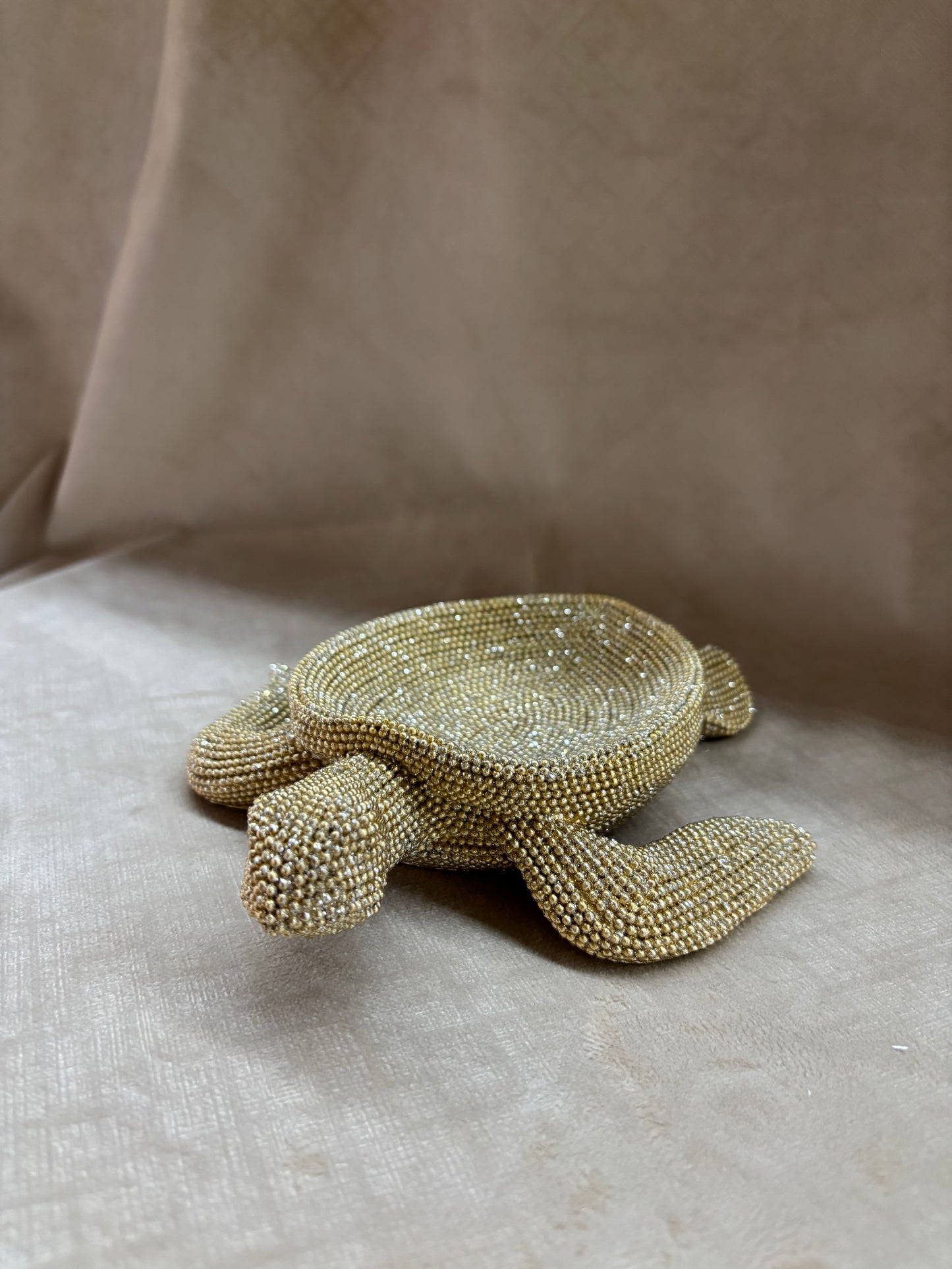 Stalo dekoracija - statulėlė